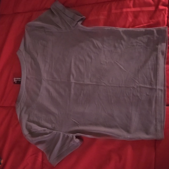 Small mesh crop top - Picture 2 of 4